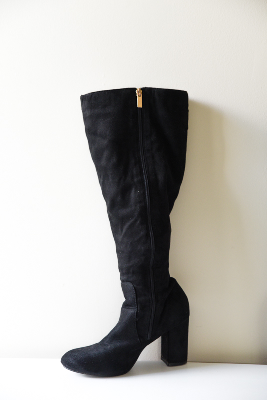 Black Suede Heel - Size 7